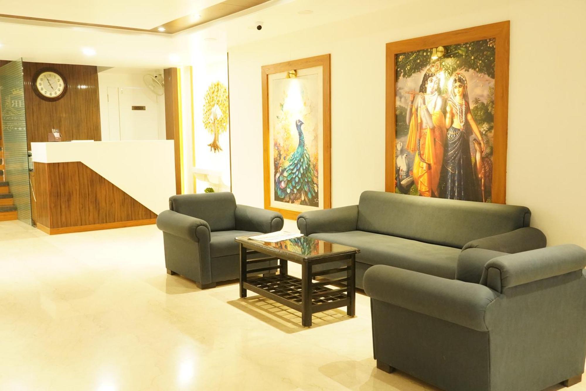Hotel Eleven Heights Bhopal Exterior photo
